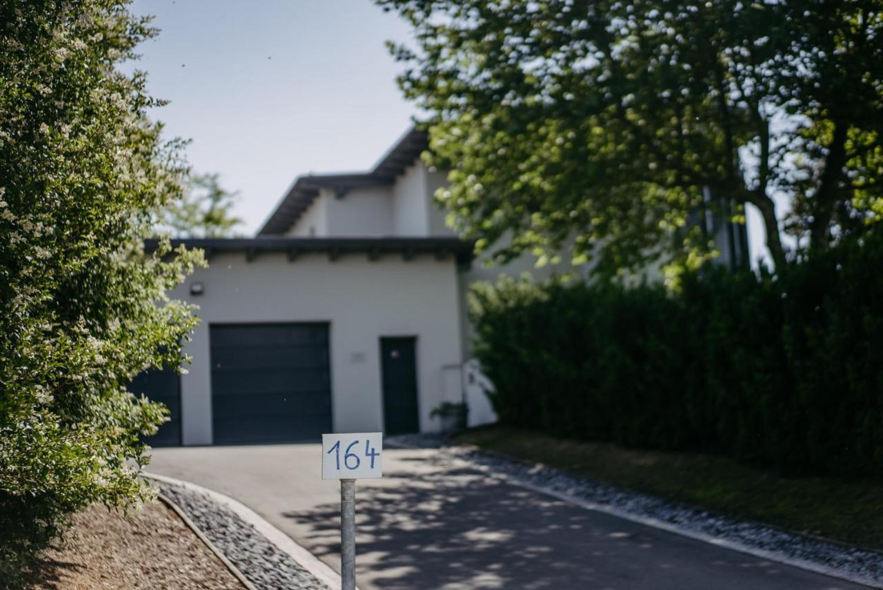 Haus Luna - Privatzimmer Im Sonnigen Suedburgenland Hackerberg Exteriör bild
