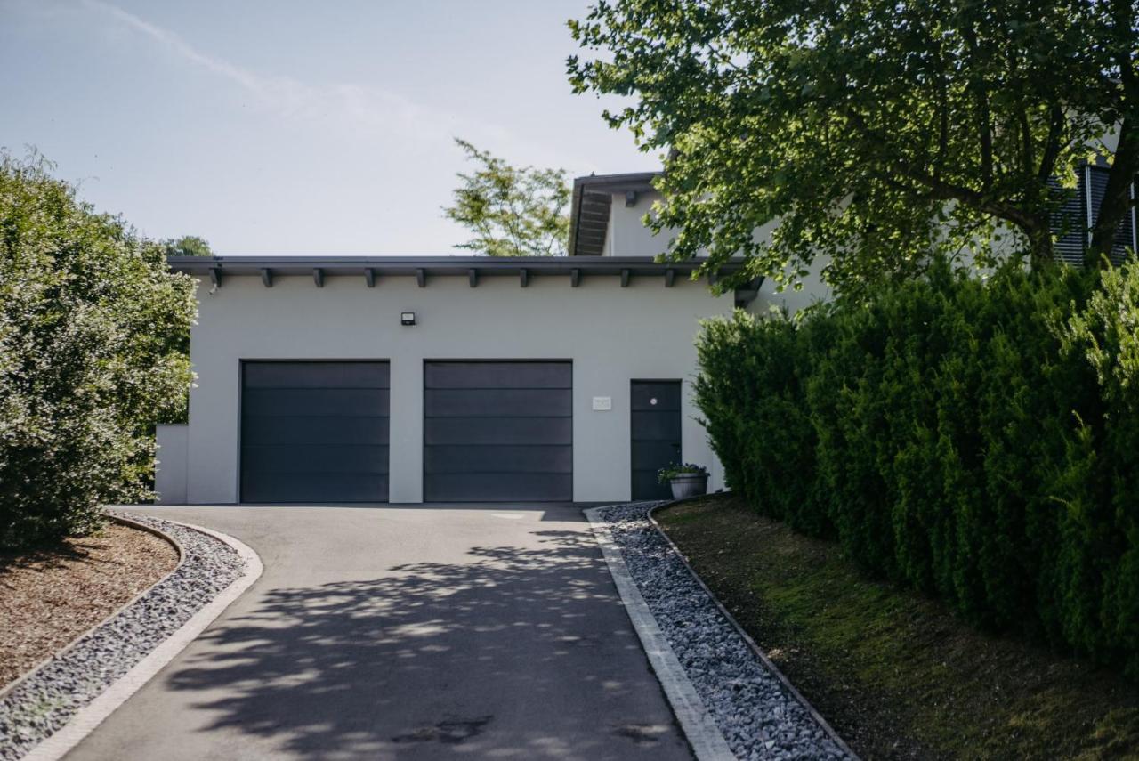 Haus Luna - Privatzimmer Im Sonnigen Suedburgenland Hackerberg Exteriör bild