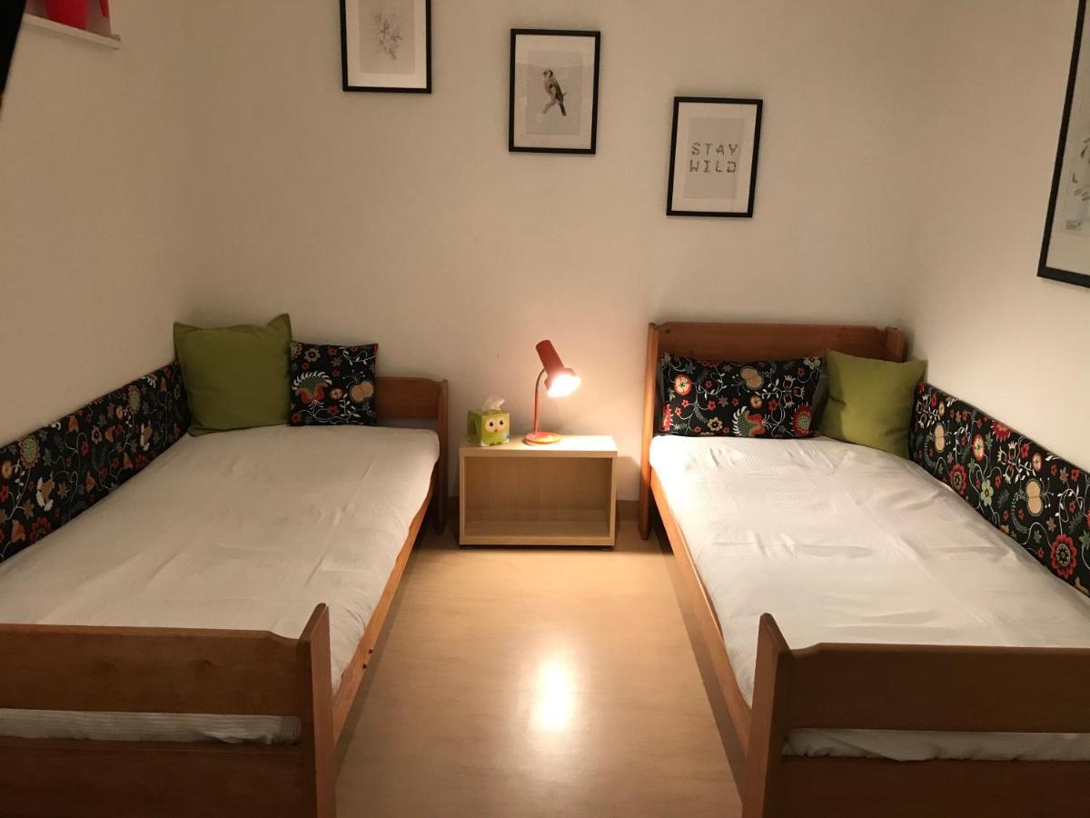 Haus Luna - Privatzimmer Im Sonnigen Suedburgenland Hackerberg Exteriör bild
